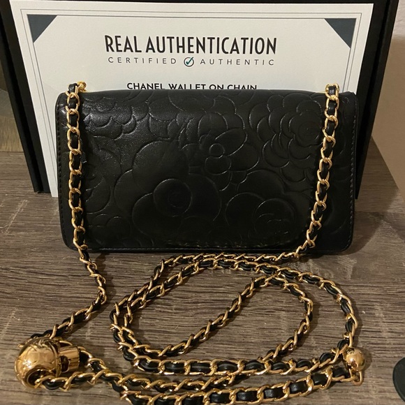 🖤 🔱Chanel Camellia Quilted Wallet Chain Pearl Crush Crossbody - Picture 4 of 10